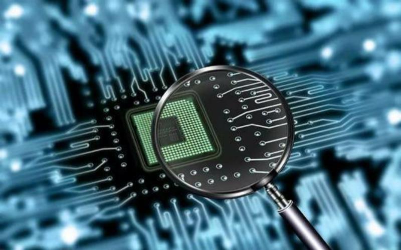 Is pcb a chip or a semiconductor?