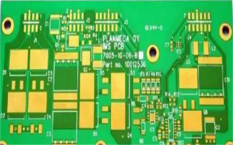 Why PCB Traces Should Avoid 90-Degree Angles？