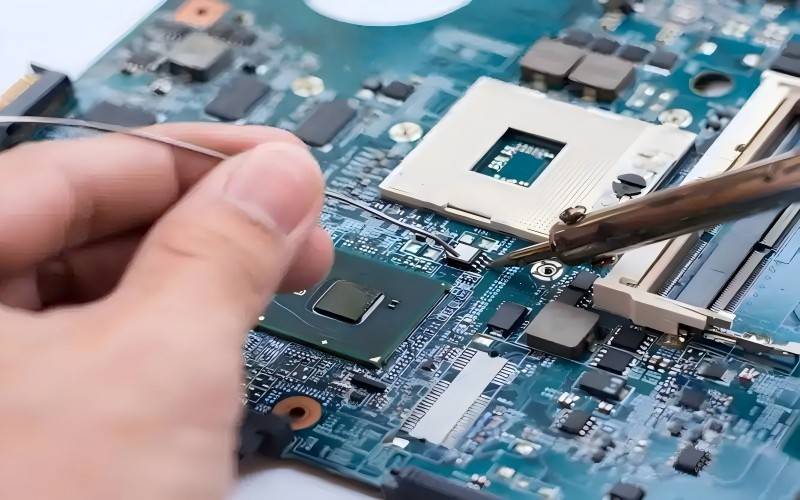 How to Ensure Quality in Custom Electronic PCB Assembly?